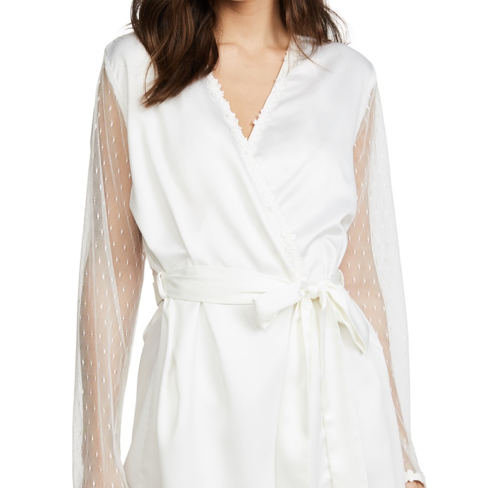 NWT Flora Nikrooz Bridal Bathrobe
